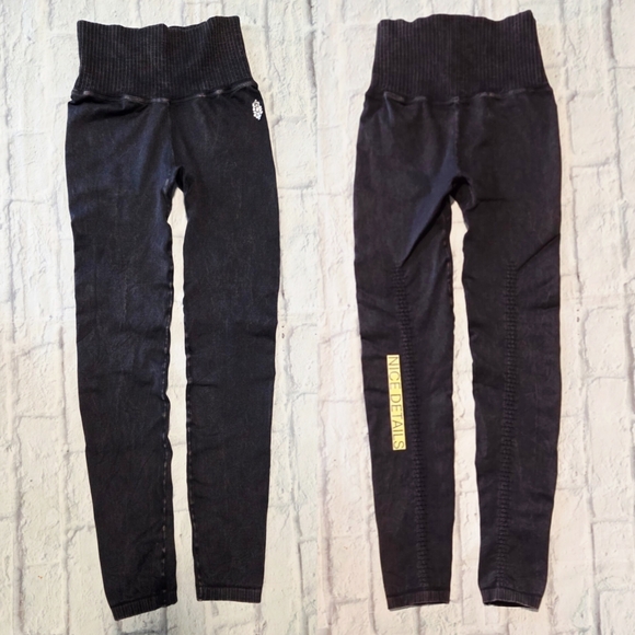 Free People FP Movement High-Rise 7/8 Length Good Karma Leggings In Black - XS - Picture 4 of 16